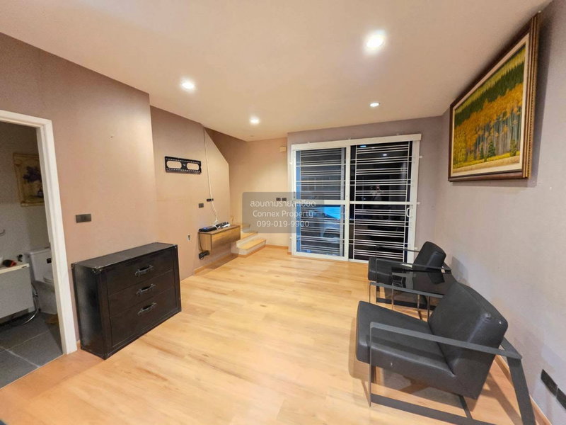 Townhouses for sale : For Sale Townhouse/Townhome  , Patio Chaengwattana - Mueangthong , wide frontage , Ban Mai , Pak Kret , Nonthaburi , CX-152452 ✅ Live chat with us ADD LINE @connexproperty ✅