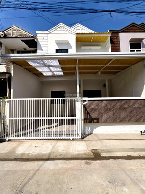 Townhouses for sale Pathumthani : For Sale Townhouse/Townhome  , Baan Wararak Rangsit-Klong 3 , newly renovated , Khlong Sam , khlong Luang , Pathum Thani , CX-152306 ✅ Live chat with us ADD LINE @connexproperty ✅