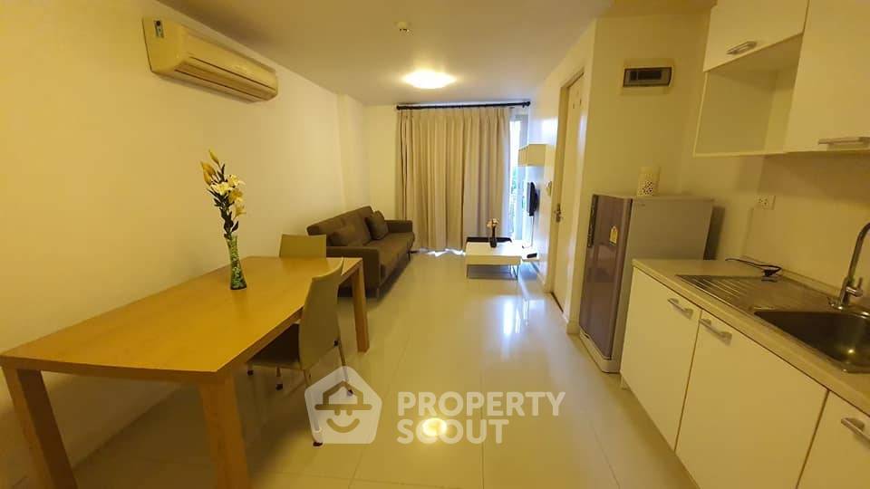 รูป คอนโด 1-ห้องนอน ที่ เดอะ โคลเวอร์ ทองหล่อ เรสซิเดนซ์ ใกล้ BTS ทองหล่อ (ID 531487) - รูปที่ 2/7