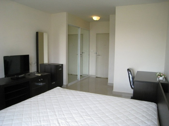 picture CONDO FOR RENT : I-House RCA 7,000 THB/month - 3/7