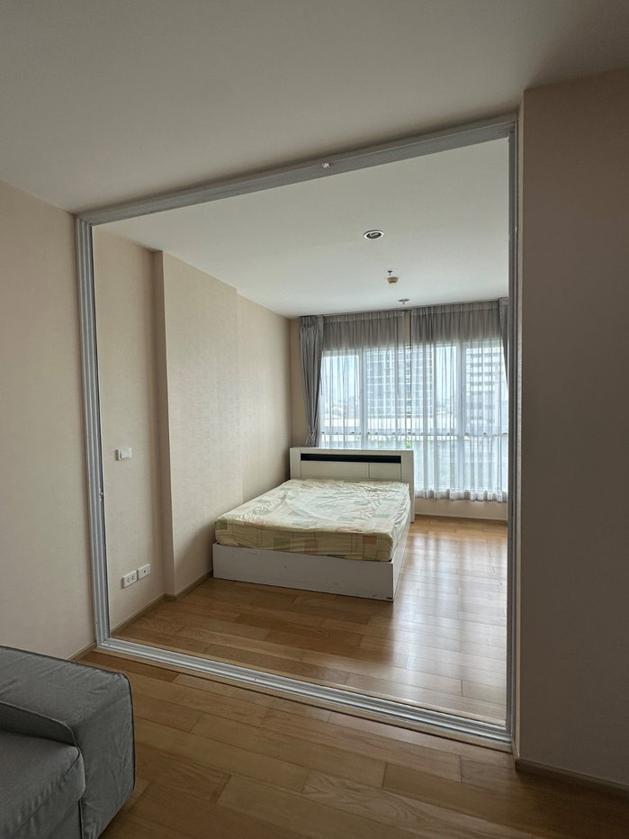 รูป Hive sathorn 41 sqm. ✅ Very good price 15,000 - รูปที่ 3/8