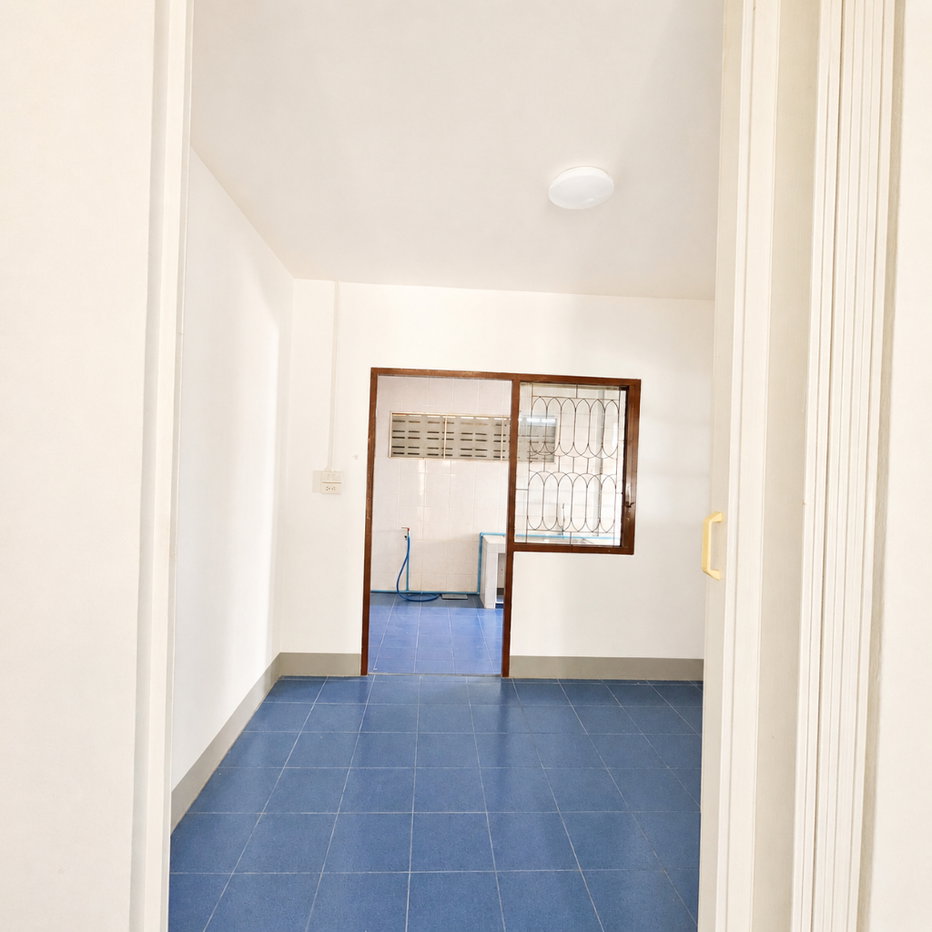 รูป บ้านเดี่ยว พื้นที่กว้าง พร้อมอยู่ (ราคาต่ำกว่าประเมิน) - รูปที่ 13/14
