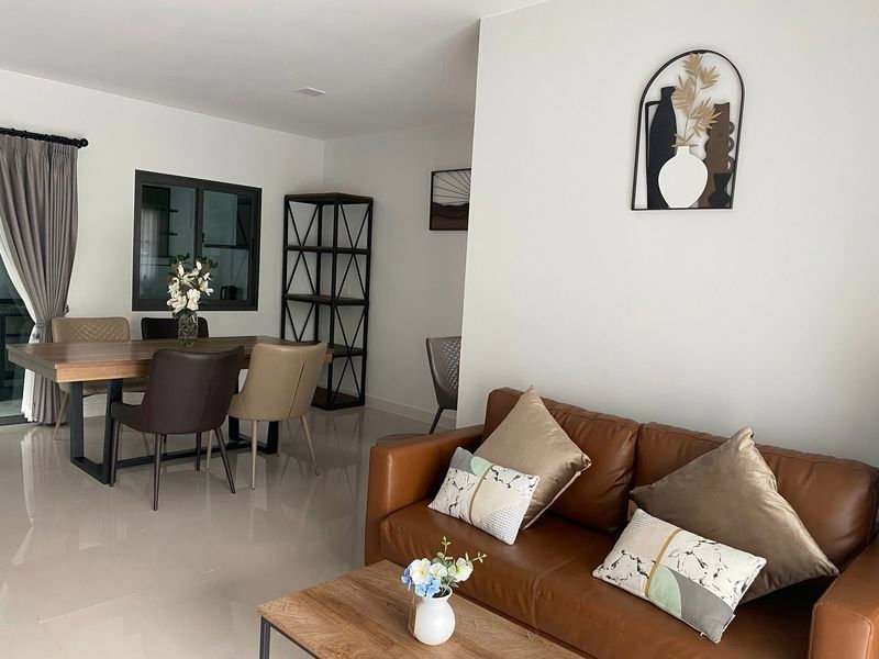 รูป Code: NPG297 🏡 บ้านเช่าบางนา ใกล้ Mega Bangna | ใกล้โรงเรียนนานาชาติ บ้าน Pleno สุขุมวิท-บางนา 3 | 🐶เลี้ยงสัตว์ได้ | บ้านหน้าสวน - รูปที่ 1/11