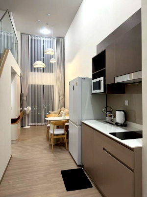 Condos for rent :  Corner Unit with Chao Phraya River View, Vertiplex 2, 2nd Floor, Aspire Sukhumvit-Rama 4