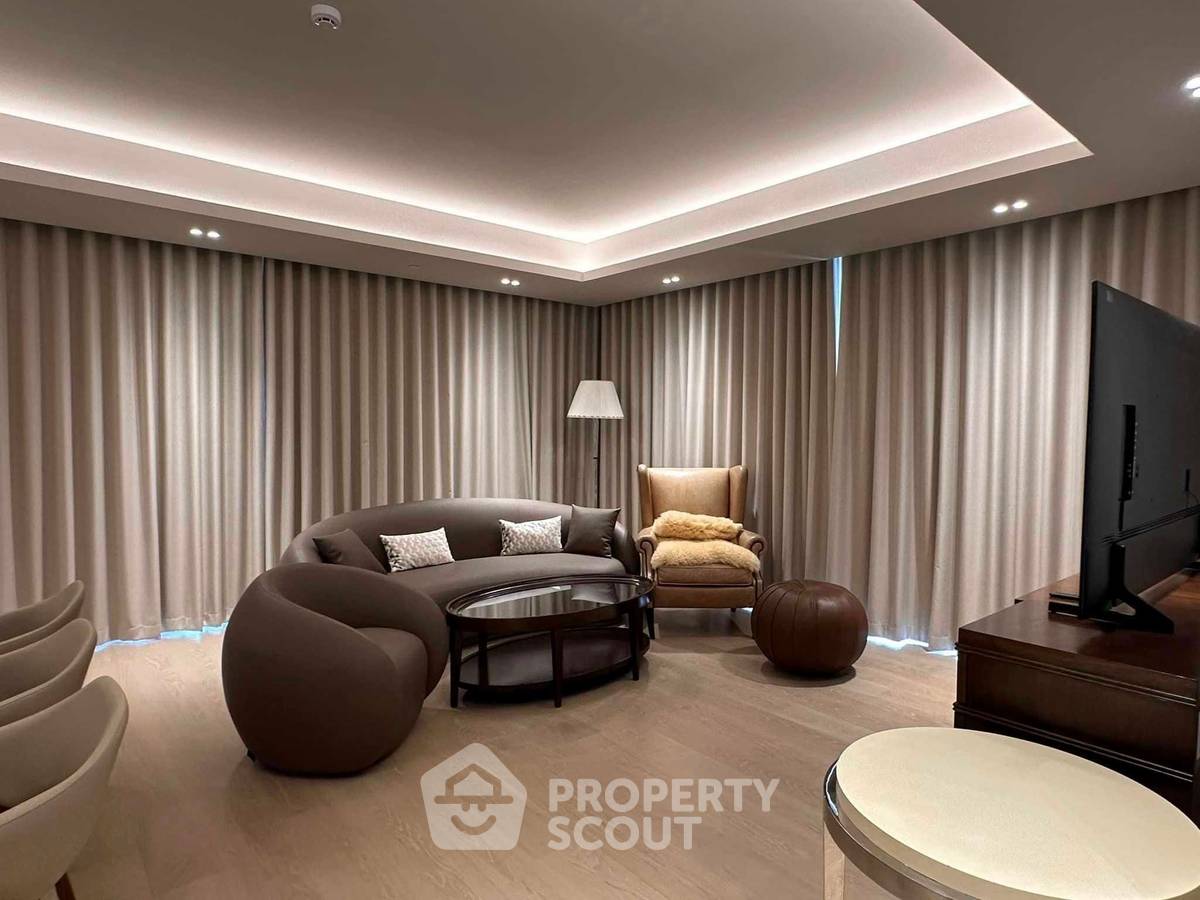 picture 2-BR Condo at Tonson One Residence near BTS Chit Lom (ID 2738756) - 1/15