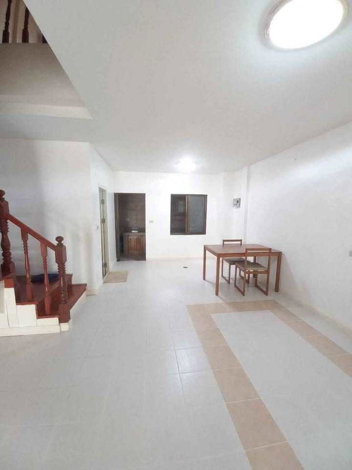 รูป 🏡TH142 | 🔥 ให้เช่า ทาวน์โฮม 3 ชั้น บ้านกลางเมือง พระราม 9 ซ.43 ใกล้ The Nine เพียง 500 ม. (จดทะเบียนบริษัทได้!) - รูปที่ 5/17
