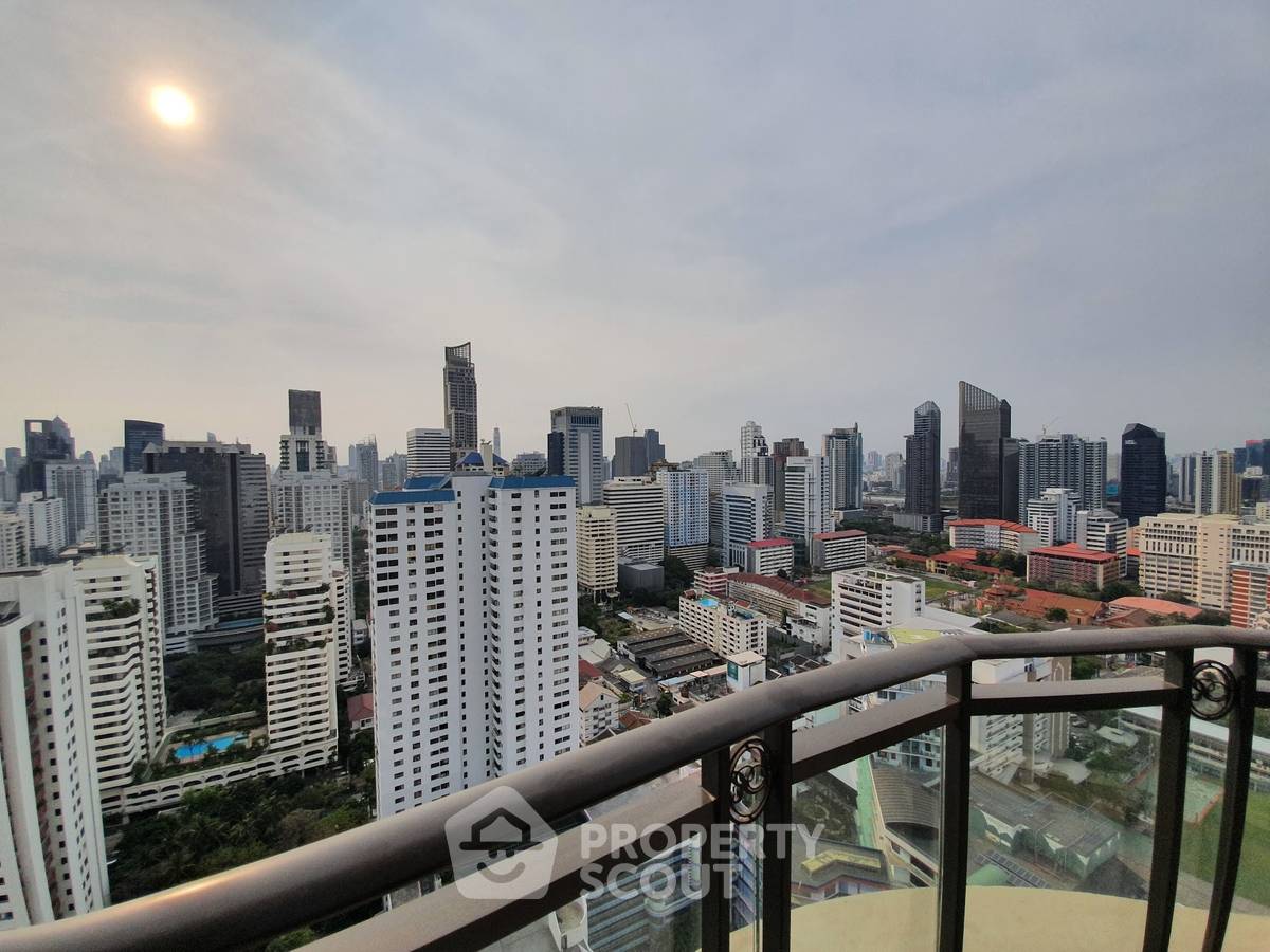 รูป คอนโด 3-ห้องนอน ที่ รอย์ช ไพรเวท เรสซิเดนซ์ส ใกล้ MRT สุขุมวิท (ID 2066311) - รูปที่ 4/12