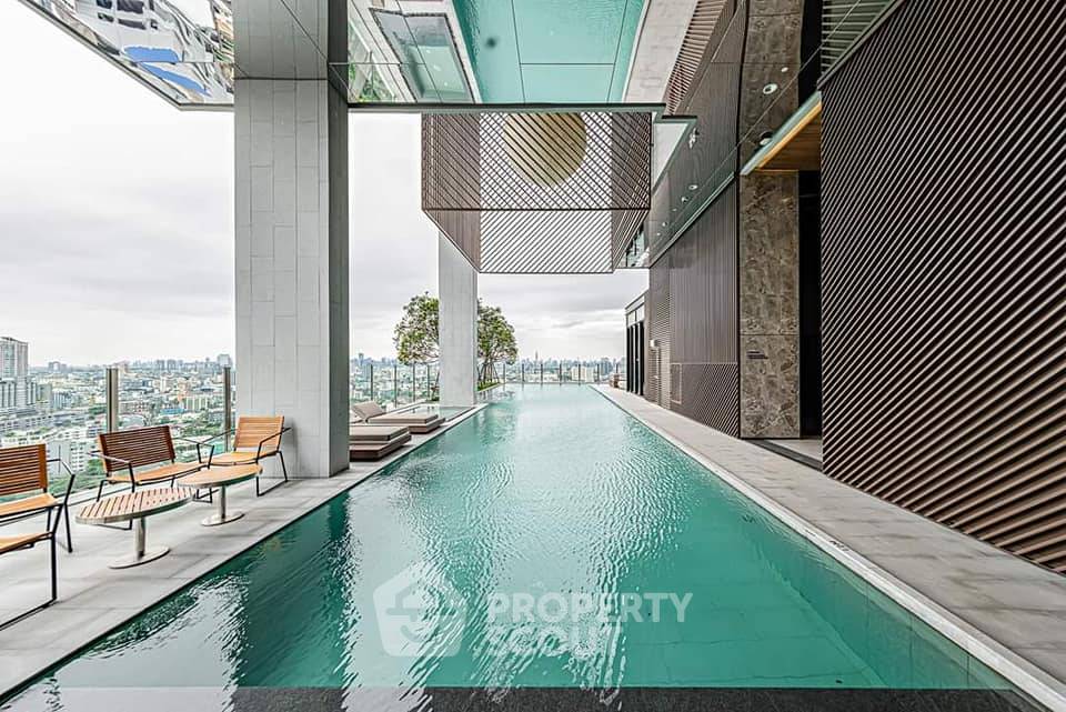 picture 1-BR Condo at Maru Ladprao 15 near MRT Ratchadaphisek (ID 379905) - 7/22