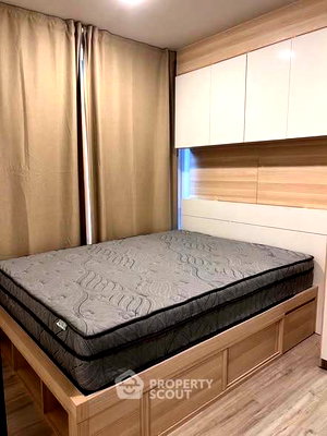 Condos for rent : 1-BR Condo At XT Huaikhwang, 100m To MRT Huai Khwang (ID 2833000)
