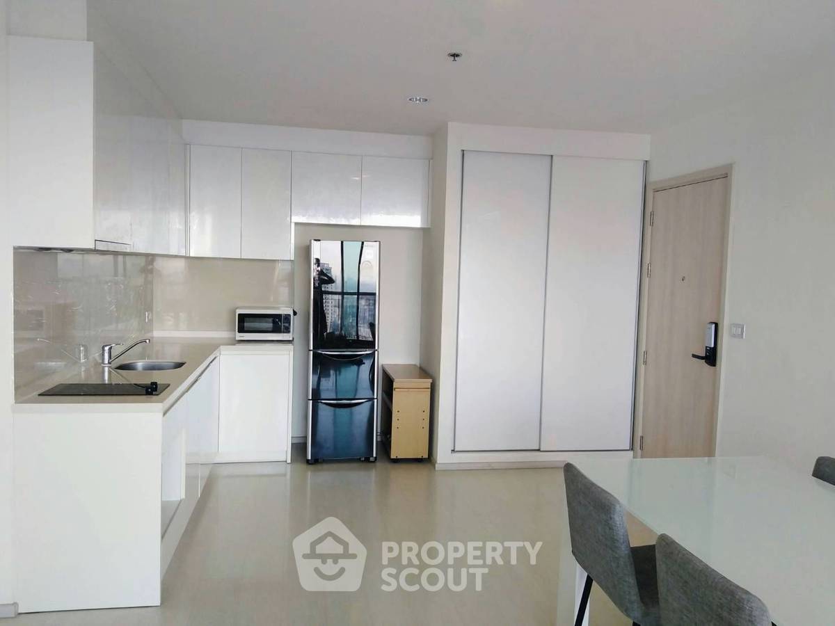 รูป คอนโด 2-ห้องนอน ที่ ริทึ่ม สุขุมวิท42 ใกล้ BTS เอกมัย (ID 2839611) - รูปที่ 1/10