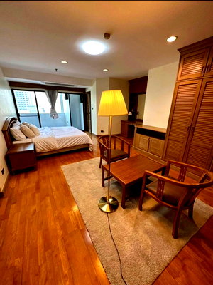 Condos for rent : LTHC15258 – Spacious Condo High Floor Pet-Friendly for Rent Thonglor | City Lifestyle Best Value | Near BTS Thonglor | 65,000 THB 