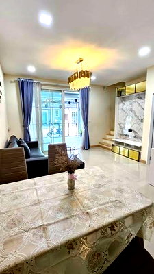 Townhouses for rent ถนนเทพารักษ์ : 🏡 TH145 | For Rent: Townhome at Golden Neo Sukhumvit-Lasalle | Garden-Facing, Near BTS Bearing & Pet-Friendly! 🐶🐱