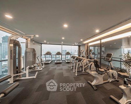 คอนโด 1-ห้องนอน ที่ โนเบิล รีโว สีลม ใกล้ BTS สุรศักดิ์ (ID 825531)