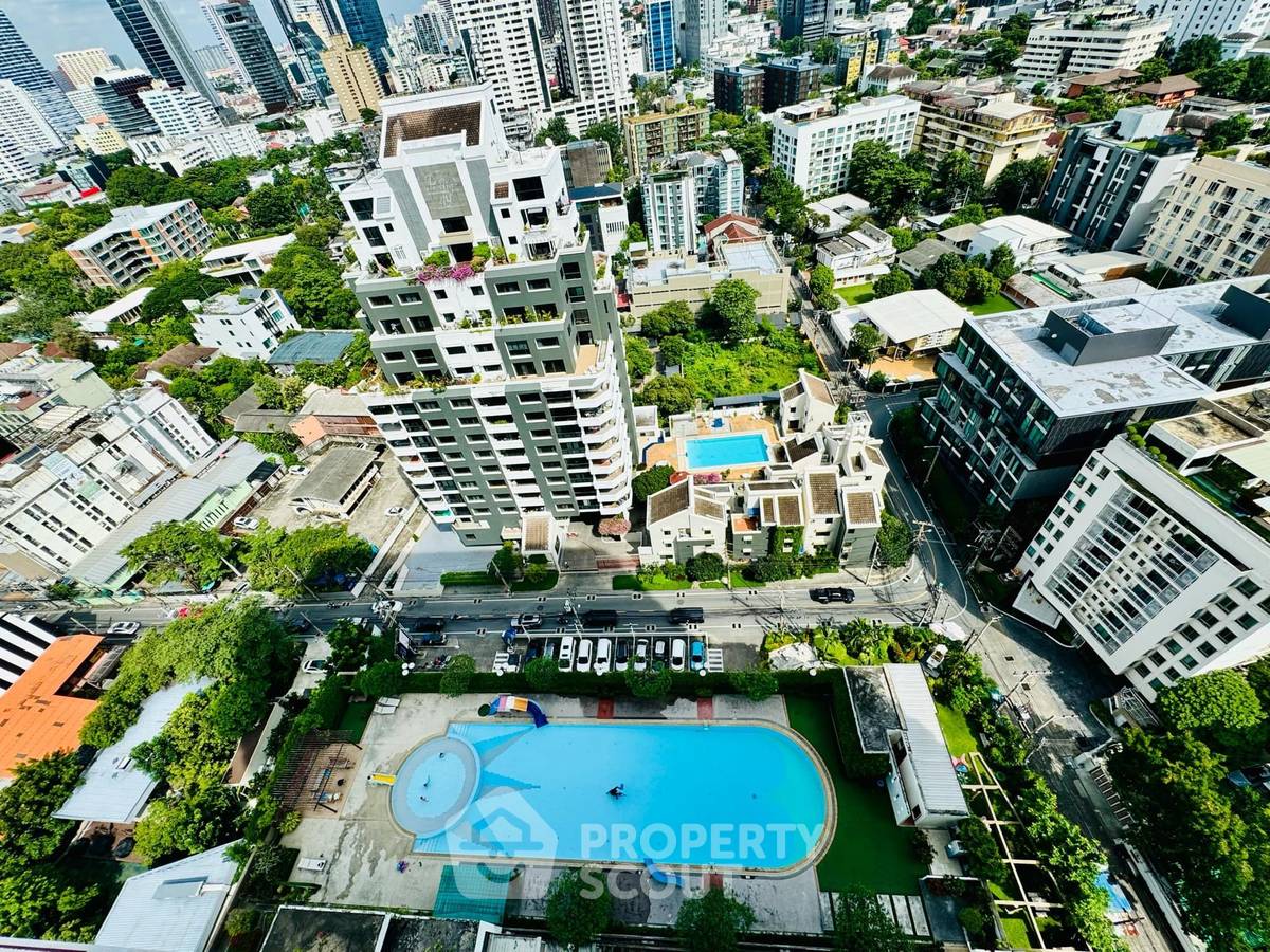 รูป คอนโด 1-ห้องนอน ที่ ซิตี้ รีสอร์ท สุขุมวิท 49 ใกล้ BTS พร้อมพงษ์ (ID 1966291) - รูปที่ 13/16