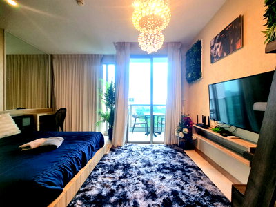 Condos for rent Makro South Pattaya : THE RIVIERA JOMTIEN - LUXURY STUDIO FOR RENT - SEA VIEW
