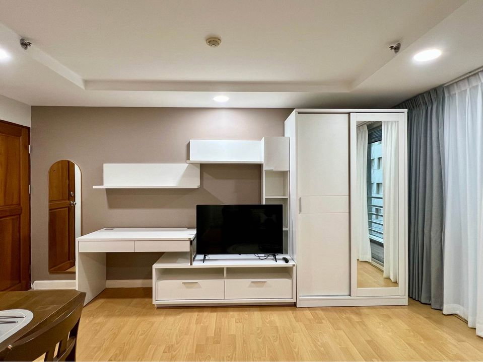 picture 🅽🅴🆆 For Rent The Master Sathorn Executive 🅽🅴🆆 Add Line ID: @zcondo (with@) C3112 - 6/16