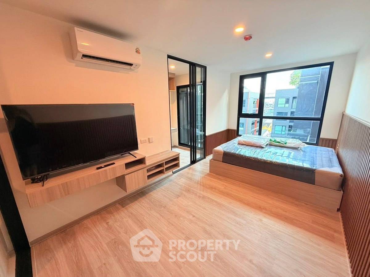 picture Pet-Friendly 1-BR Origin Play Sri Udom Station, Bang Na (ID 2095963) - 1/12