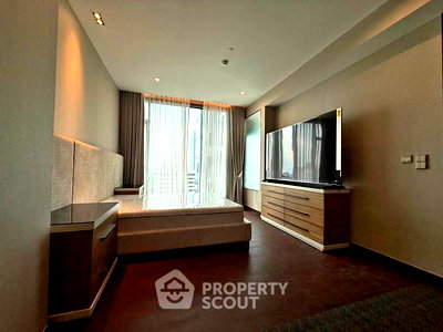 คอนโดให้เช่า : คอนโด 2-ห้องนอน ที่ คิว วัน สุขุมวิท ใกล้ BTS นานา (ID 2846759)
