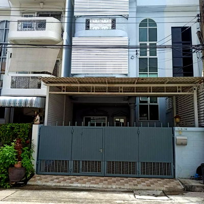 ทาวน์โฮม เขตวังทองหลาง : ขายทาวน์โฮม 3 ชั้น หมู่บ้าน 84 แมนชั่น ลาดพร้าว ประดิษฐ์มนูธรรม เลียบด่วนรามอินทรา