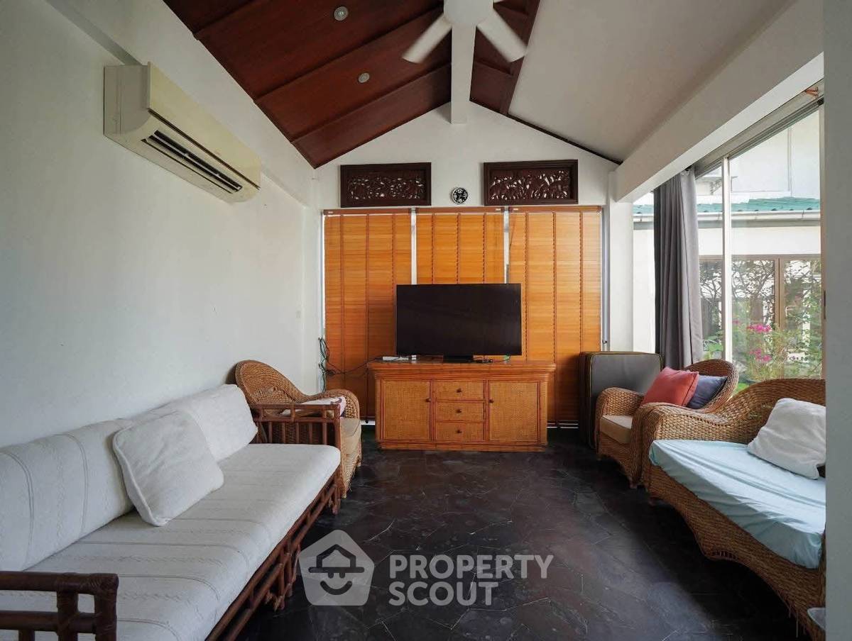 รูป คอนโด 3-ห้องนอน ที่ บ้านสมประสงค์ ใน นาจอมเทียน (ID 2852630) - รูปที่ 6/26