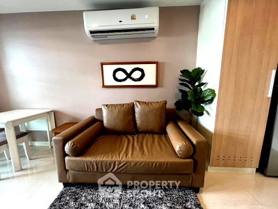 Condos for sale : 1-BR Condo For Sale At The Clover Thonglor Residence, 5th Floor near BTS Thong Lor (ID 1921294)