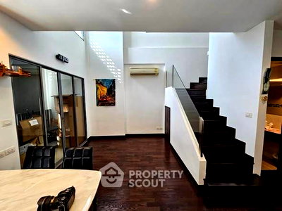 Condos for sale : 2-BR Condo at IDeo Q Phayathai near BTS Phaya Thai (ID 2833963)