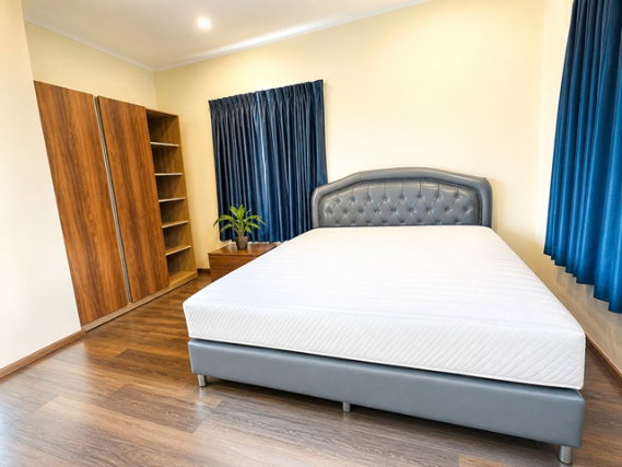 รูป คฤหาสน์ บ้านเดี่ยวหรู 4 นอน 4 น้ำ ใกล้รพ.จุฬารัตน์4 600 ม. 90ตร.ว. 280ตร.ม. ศรีนครินทร์-บางนา สนามกอล์ฟเมืองแก้ว - รูปที่ 6/8