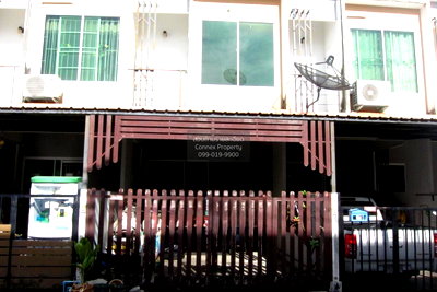 Townhouses for sale Eastern Seaboard Industrial Estate : For Sale Townhouse/Townhome  , Smartland Newstyle Nongkangpla - Pluakdaeng , Bo Win , Si Racha , Chon Buri , CX-107132 ✅ Live chat with us ADD LINE @connexproperty ✅