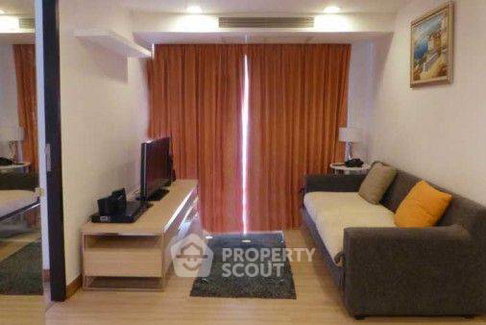 2-BR Condo at The Alcove Sukhumvit 49 near BTS Phrom Phong (ID 2133218)