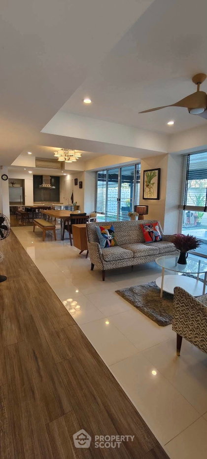 รูป บ้าน 4-ห้องนอน ที่ คอร์ทยาร์ด วิลล่า พระราม 9 – วงแหวน ใกล้ ท่าอากาศยานสุวรรณภูมิ (ID 2836686) - รูปที่ 2/17