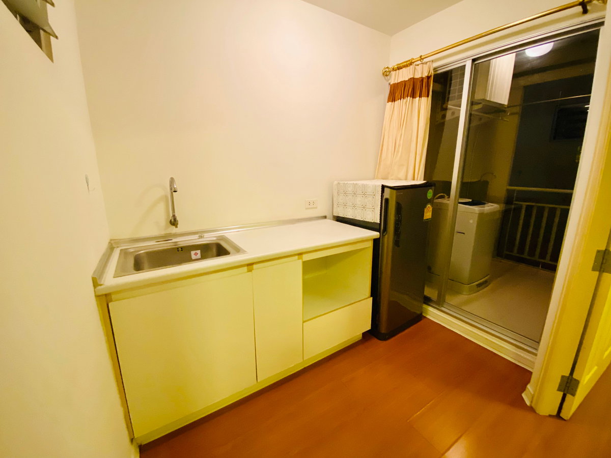 รูป ให้เช่าลุมพินี คอนโดทาวน์ รามอินทราหลักสี่ ติดห้าง Central รามอินทรา รถไฟฟ้าสีชมพู  ท่านใดสนใจ กรุณาติดต่อ คุณ M 089-8904915 - รูปที่ 5/11