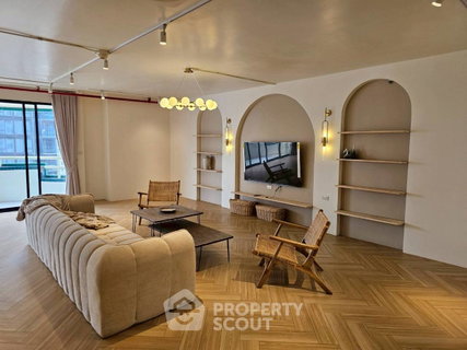 รูปภาพ High-Floor 3-BR 200 Sqm Las Colinas Near BTS Asoke (100m) (ID 2843305)