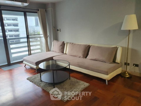 1-BR Condo at Ruamjai Heights Condominium near ARL Makkasan (ID 1525757)