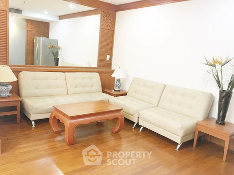 คอนโด 2-ห้องนอน ที่ แกรนด์ หลังสวน คอนโดมิเนียม ใกล้ BTS ราชดำริ (ID 414275)
