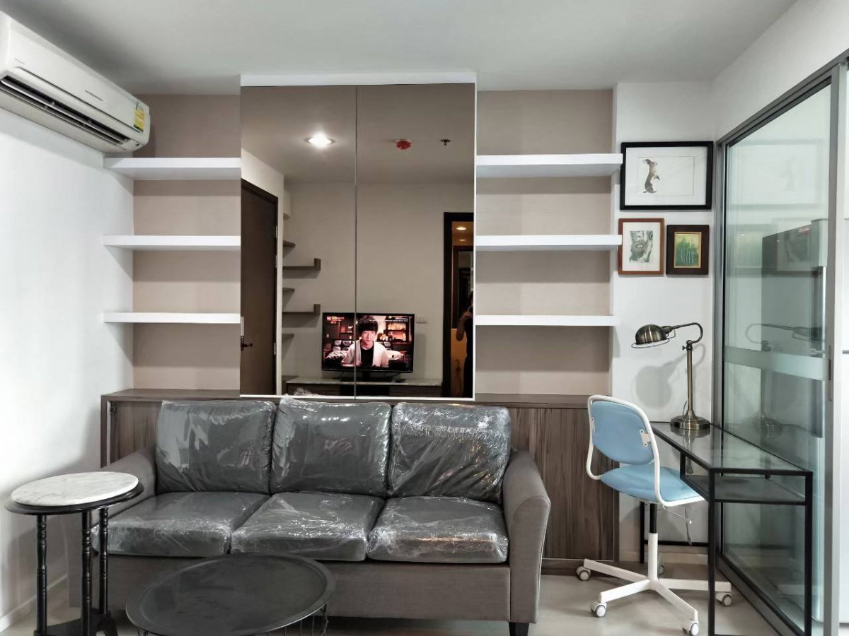 picture For   rent  Rhythm Sathorn - Narathiwas  🔴🔴 - 6/14