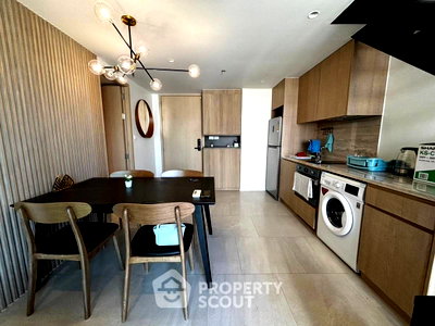 Condos for sale : 1-BR 48 Sqm On 10th Floor At The Lofts Silom, 400m To BTS Surasak (ID 2751528)