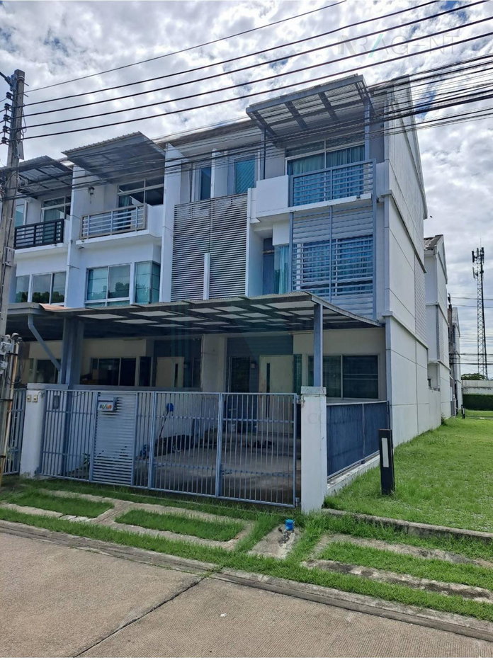 รูป 📌 ให้เช่าทาวน์เฮาส์ 3 ชั้น บ้านใหม่ พระราม 9 - ศรีนครินทร์ 3 ห้องนอน 3 ห้องน้ำ - รูปที่ 1/8