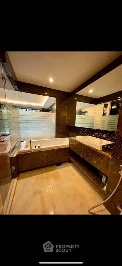 รูป คอนโด 1-ห้องนอน ที่ ดิ แอดเดรส สุขุมวิท 61 ใกล้ BTS เอกมัย (ID 2846890) - รูปที่ 4/6
