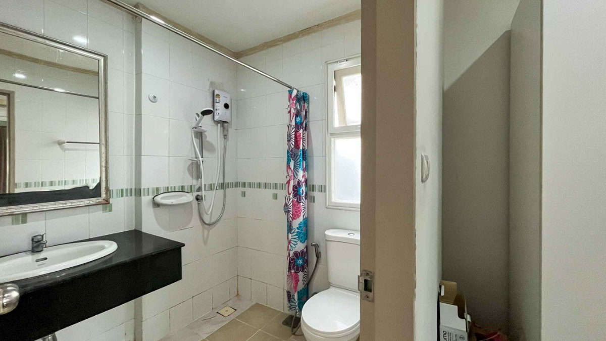 picture 2-storey house for rent in the Nong Hoi-Tha sala in secured development project, Chiang Mai - 16/21