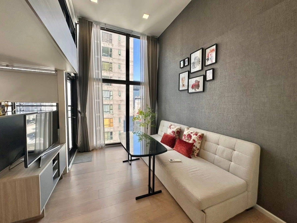 รูป 🔥 ปล่อยเช่า Chewathai Residence Asoke ห้อง Duplex สองชั้น ทำเลพระราม 9 ใกล้ MRT เดินทางสะดวก 🛋  - รูปที่ 3/12