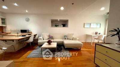 Condos for rent : 2-BR Condo at The Waterford Diamond Tower Sukhumvit near BTS Phrom Phong (ID 2102824)
