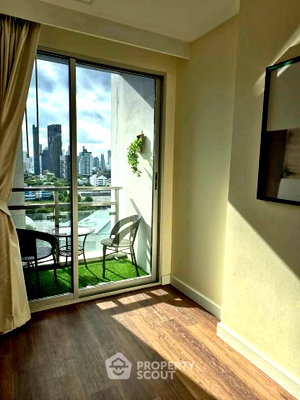 Condos for rent : 2-BR Condo at Nusasiri Grand Condominium near BTS Ekkamai (ID 2819946)