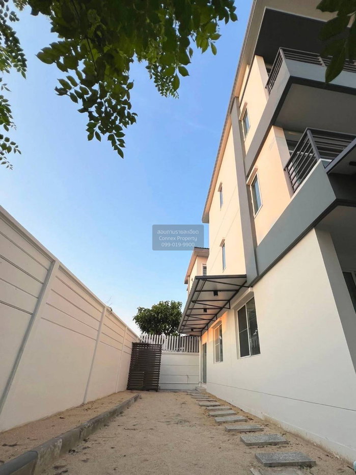 รูป ขายทาวน์เฮ้าส์/ทาวน์โฮม  ทาวน์ อเวนิว พระราม 9 MRT-ศรีกรีฑา (สายสีเหลือง) หัวหมาก เขต บางกะปิ กรุงเทพ CX-152325 ✅ ทักไลน์ @connexproperty ตอบทันที ทีมงานมืออาชีพ ✅ - รูปที่ 5/9