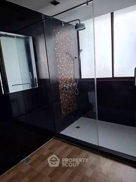 รูป คอนโด 3-ห้องนอน ที่ ศุภาลัย เพลส สุขุมวิท 39 ใกล้ BTS พร้อมพงษ์ (ID 2847847) - รูปที่ 4/10