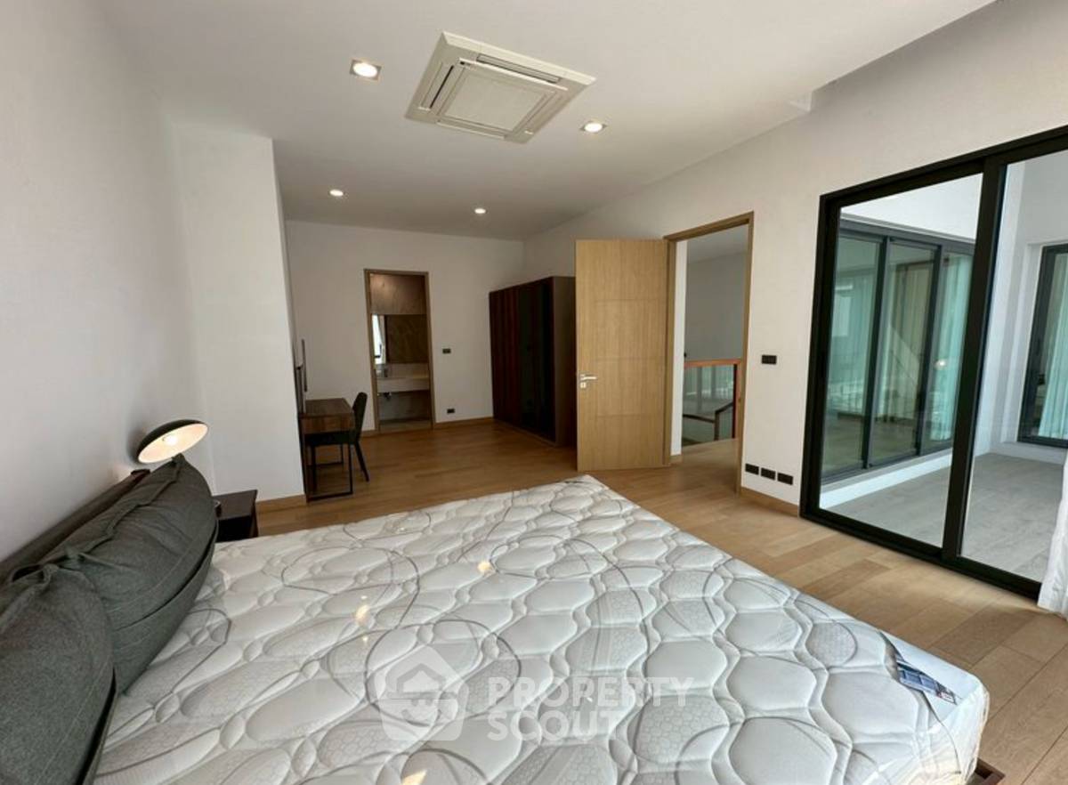 รูป บ้าน 3-ห้องนอน ที่ ดิ แกลมเมอร์ เอกมัย – ประดิษฐ์มนูธรรม ใน คลองเจ้าคุณสิงห์ (ID 2848562) - รูปที่ 14/15