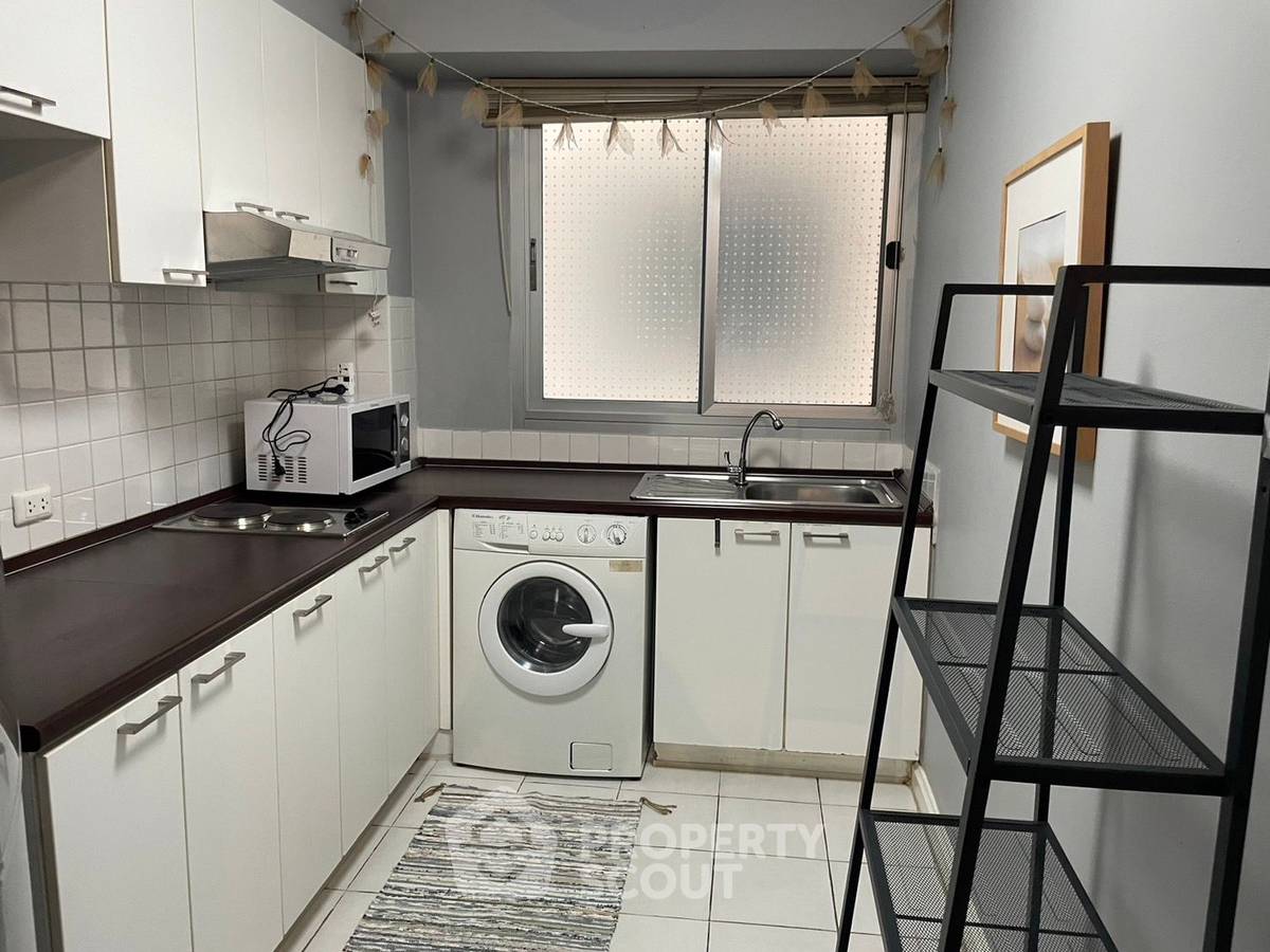 picture 1-BR Condo at 49 Plus near BTS Phrom Phong (ID 1051512) - 7/7