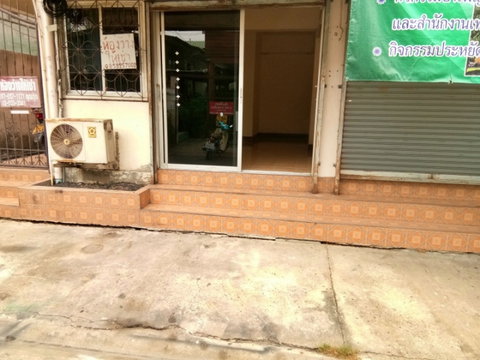 ให้เช่า OFFICEติดต่องานสต็อคสินค้าพักอาศัย พร้อมเข้าอยู่ทันที