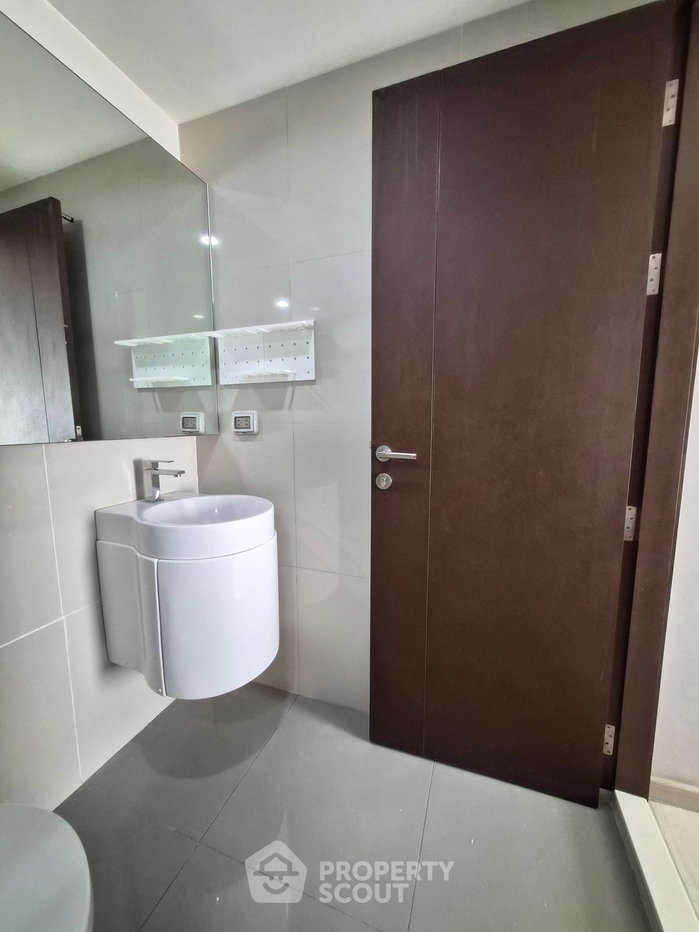 picture 1-BR Condo at Rhythm Asoke near MRT Phra Ram 9 (ID 2847851) - 11/12