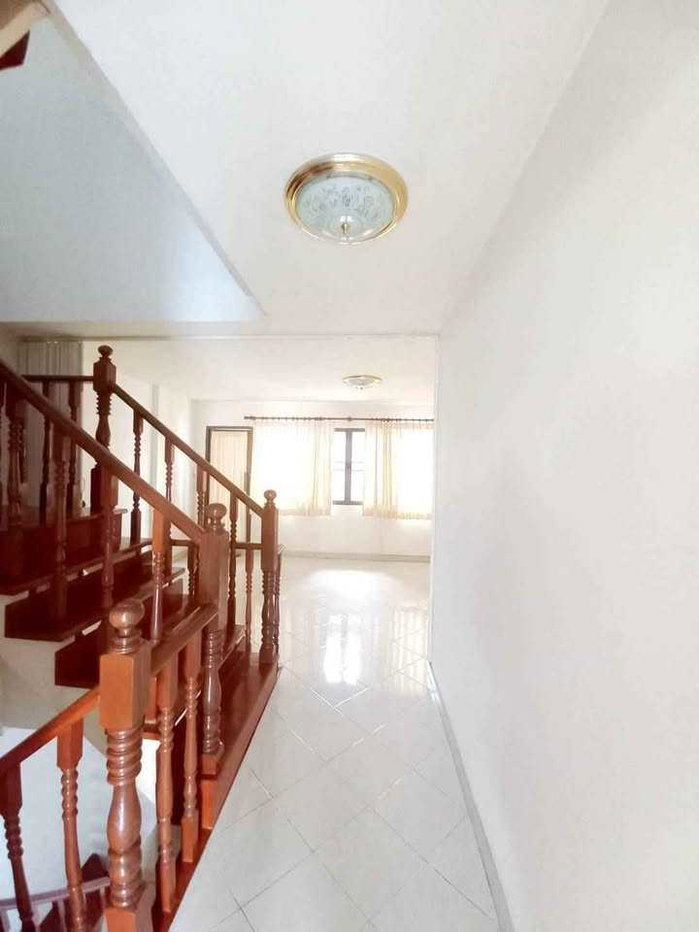 รูป 🏡TH142 | 🔥 ให้เช่า ทาวน์โฮม 3 ชั้น บ้านกลางเมือง พระราม 9 ซ.43 ใกล้ The Nine เพียง 500 ม. (จดทะเบียนบริษัทได้!) - รูปที่ 7/17