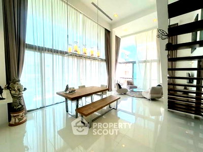 ขายคอนโด : คอนโด 4-ห้องนอน ที่ เดอะ แซงชัวรี วงศ์อมาตย์ ใกล้ ปราสาทสัจธรรม (ID 2847841)